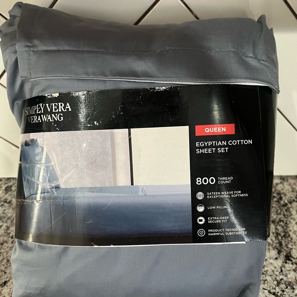 Simply Vera Wang QUEEN Size 4 pc 800 TC Egyptian Cotton Sheet Set, Ocean Blue